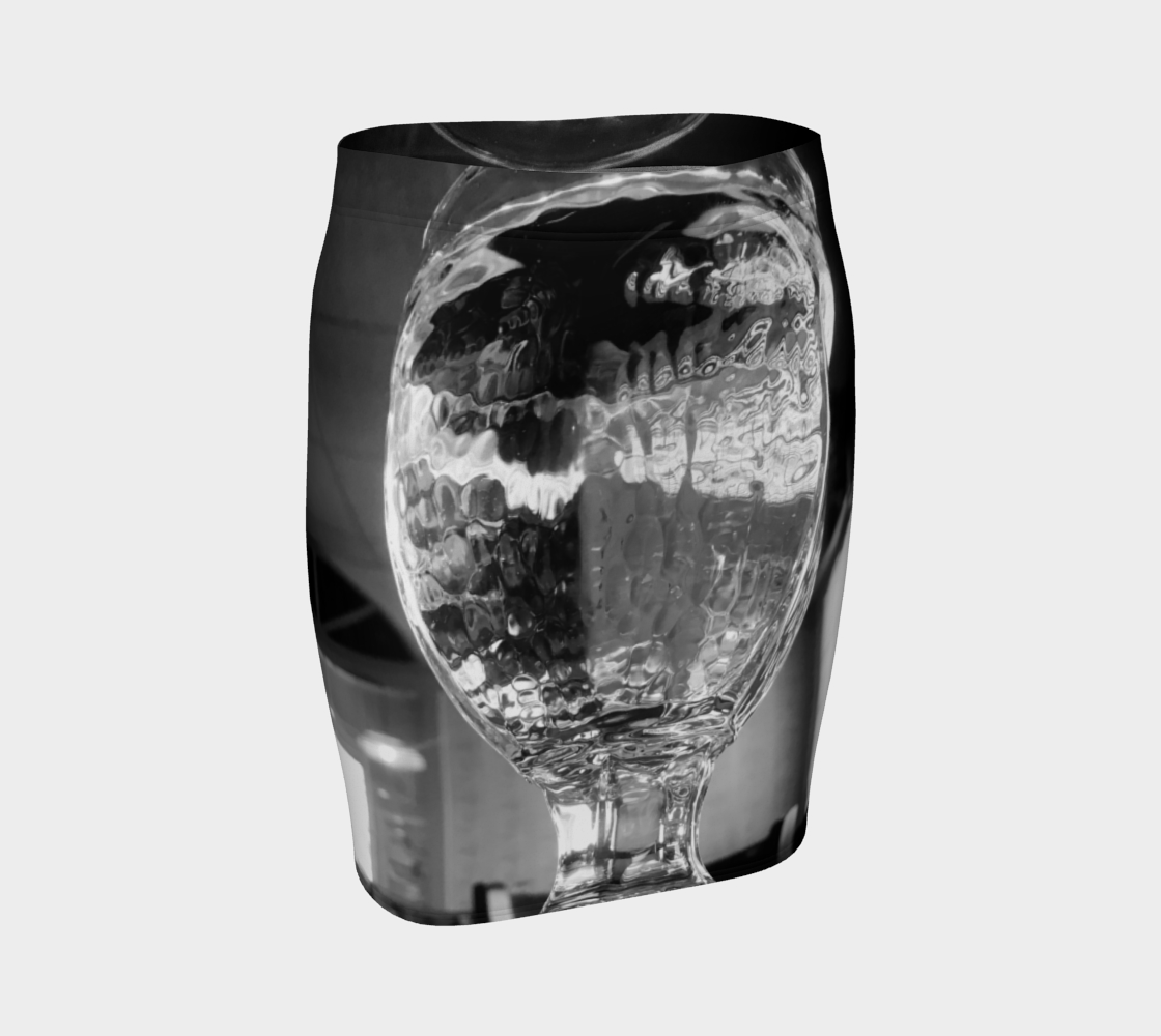 Fitted Skirt for Women: Water Glass Picture, Front