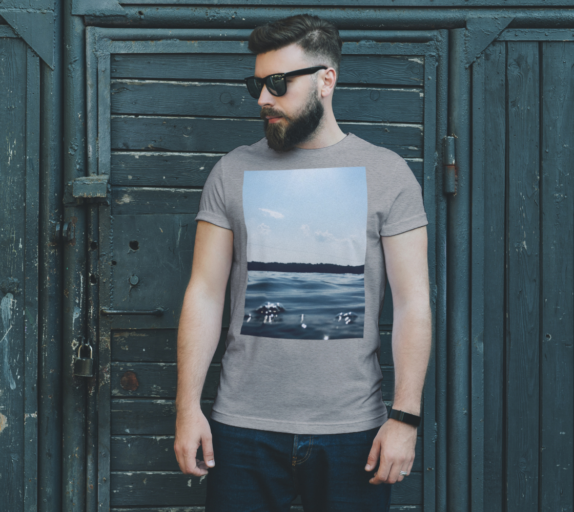 T-Shirt for Women and Men with Blue Lake Picture, Male Front