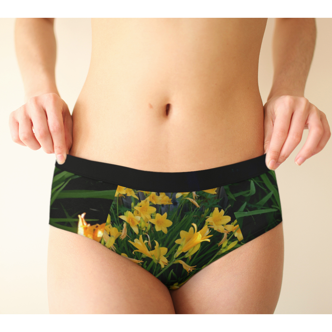 Cheeky Briefs, Women's Underwear, Yellow Lily Design, Front
